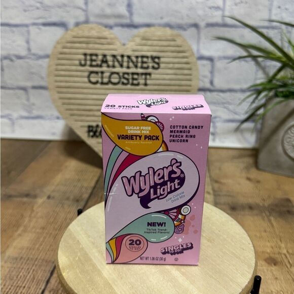 Wyler's Light Tik Tok Drink Mix Packets 1 Box 20ct WaterTok Variety Pack - Picture 1 of 3